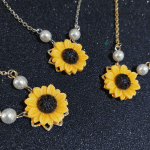 Trendy Sunflower Imitation Pearl Pendant Clavicle Necklace Jewelry for Women Silver - Image 4