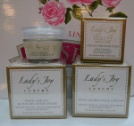 Luxus, Hautpflege, Gesichtscreme, 24 Stunden Hydratation, Anti-Aging-Gesichtscreme, Creme Um Die Augen - Drei Produktlinien Kit Promotion / Luxury, Skin Care, Face Cream, 24 Hours Hydration, Anti-Aging Face Cream, Cream around Eyes - Three Product Kit Promotion