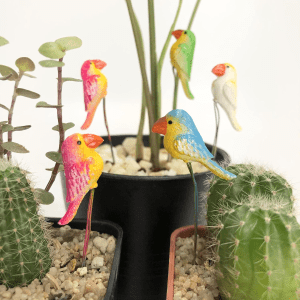 Miniature Dollhouse Fairy Garden Accessories 5 Pcs Set 1.1 Inch Height for DIY Decorations, Mini Figurines for Mini Garden, Terrarium, Bonsai, Cactus, Moss Landscape (Parrot (5 Pcs))