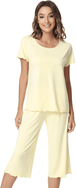 Pajamas for Women-Viscose Made from Bamboo,Soft Capri Pants Pajama Sets plus Size Pjs Cooling Short Sleeve Sleepwear